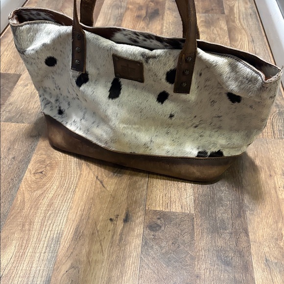 STS Ranchwear cowhide purse - Picture 2 of 5